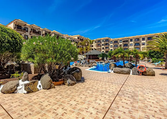 Atlantic 1 One Bedroom With Ocean View And Pool