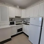 Atlantic 1 One Bedroom With Ocean View And Pool Apartment