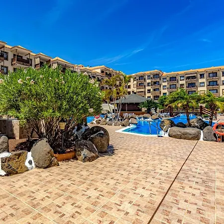 Atlantis 1 One Bedroom With Ocean View And Pool