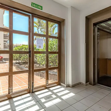 Atlantis 1 One Bedroom With Ocean View And Pool Apartment Costa Del Silencio