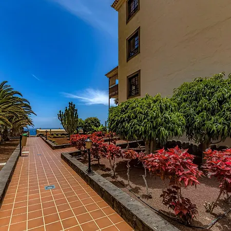 Atlantis 1 One Bedroom With Ocean View And Pool *