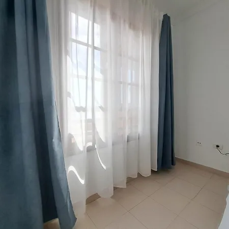 Apartment Atlantis 1 One Bedroom With Ocean View And Pool *