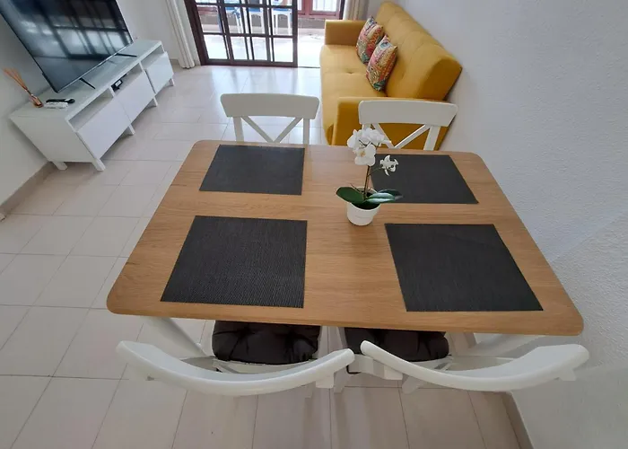 Atlantic 1 One Bedroom With Ocean View And Pool